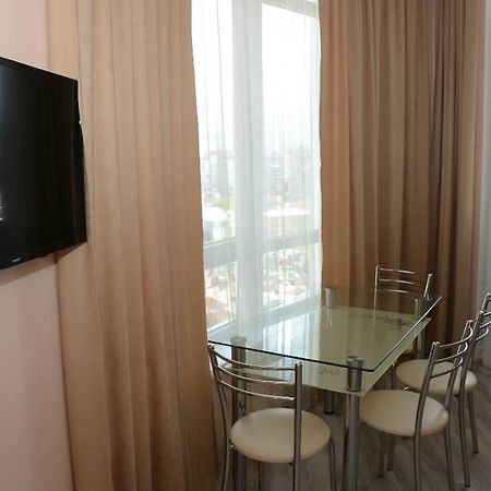 G.M.M Apartaments Batumi Esterno foto
