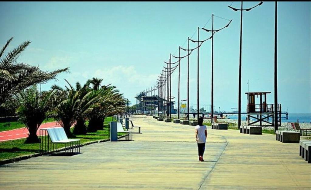 G.M.M Apartaments Batumi Esterno foto