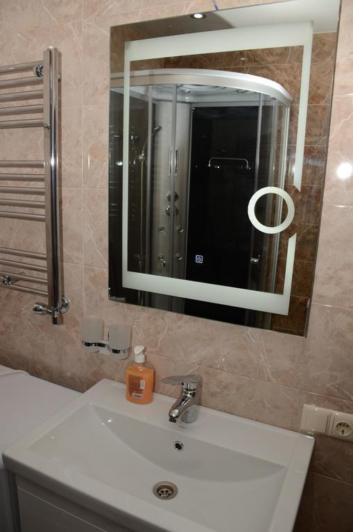 G.M.M Apartaments Batumi Esterno foto